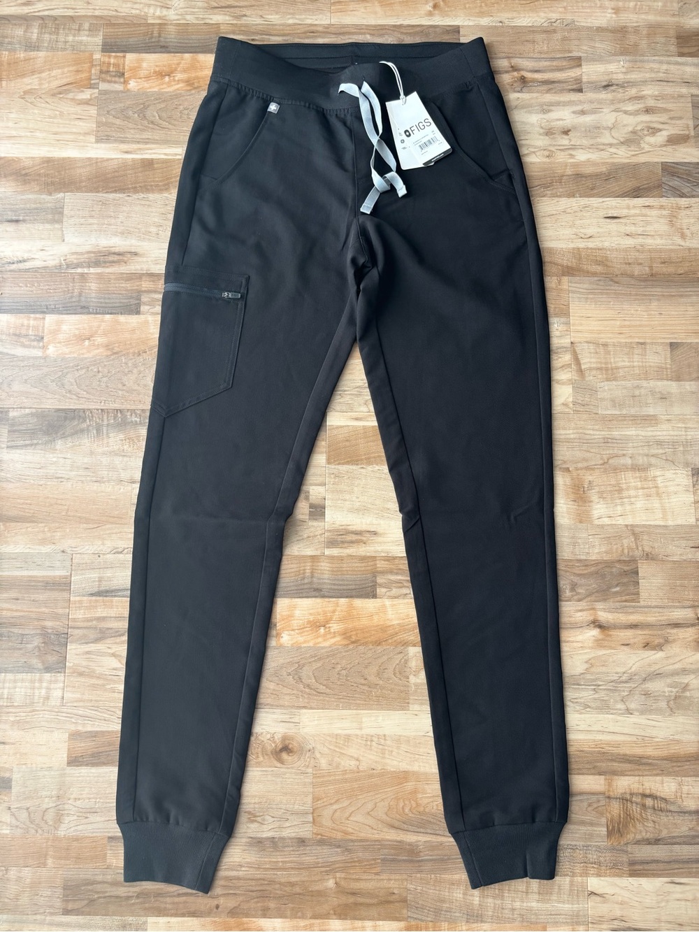 NWT FIGS Zamora Technical Jogger Scrub Pants XS Tall Black Cargo Workwear